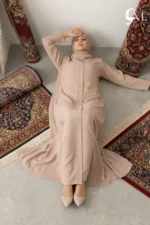 Minimalism Ajooba Abaya – Warm Sand with matching Staller